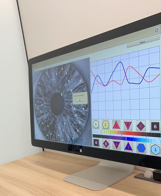 メタトロン ホリスティック 〜未来の人間ドック!先端テクノロジー装置「メタトロン」による健康管理〜のメタトロン施術は最短約10分